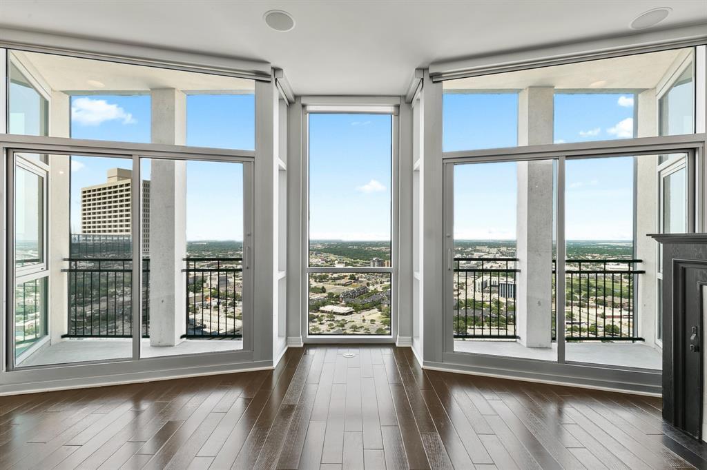 Foto principal - 500 Throckmornton-7224