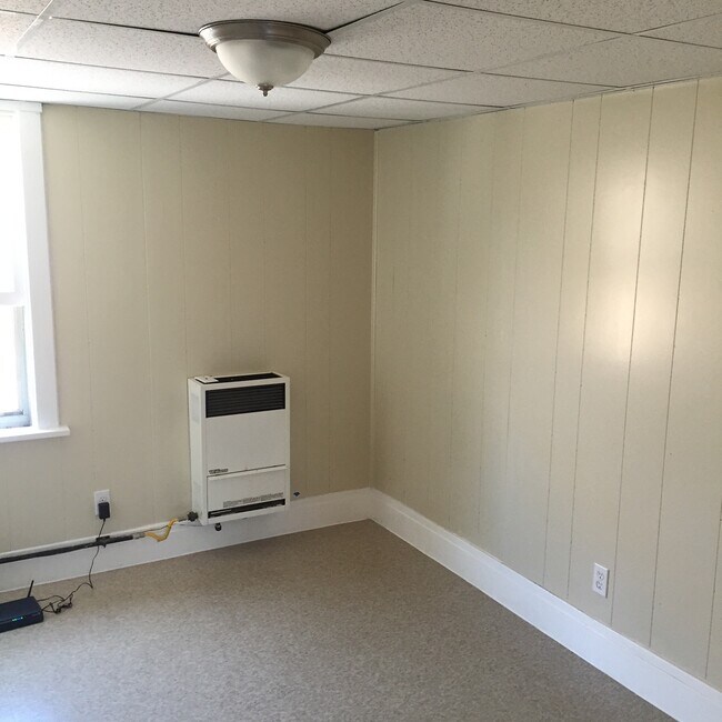 Building Photo - 107 Remington Pl