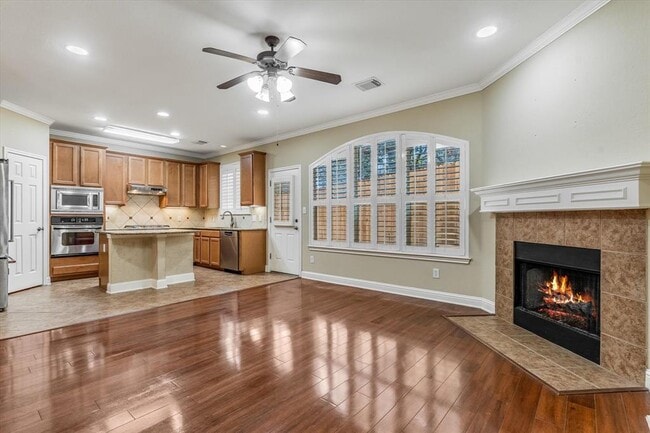 Foto del edificio - 601 12 Oaks Ln