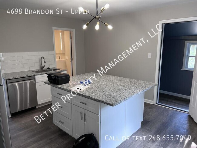 Building Photo - 4698 Brandon St
