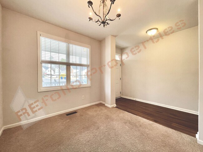 Building Photo - Spacious 4 Bedroom 2.5 Bath Home with Brand-New Carpet and 2 Car-Garage Home in Cul-de-sac @ Tayl...