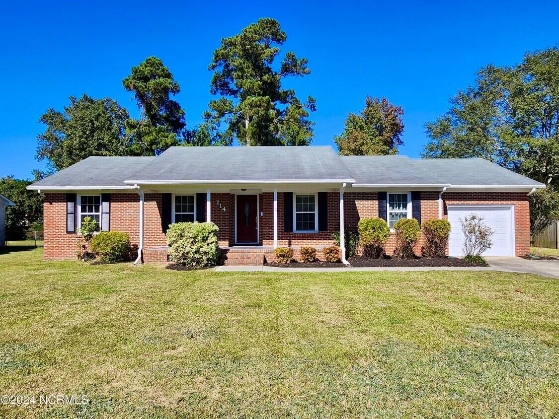 Foto principal - 114 Craven Dr