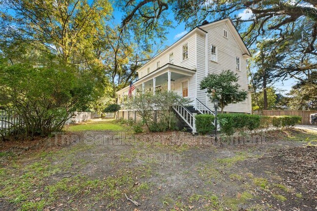 Foto del edificio - 216 W Carolina Ave