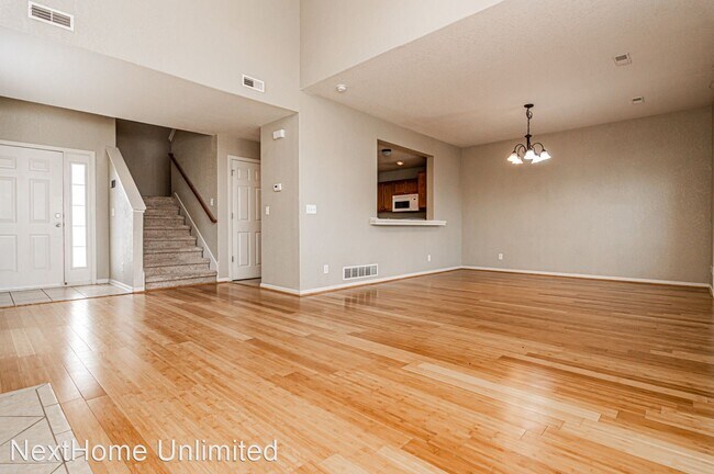 Foto del edificio - 4 br, 3 bath House - 1710 Lydia Lane
