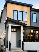 Building Photo - 7512 Klapstein Link SW