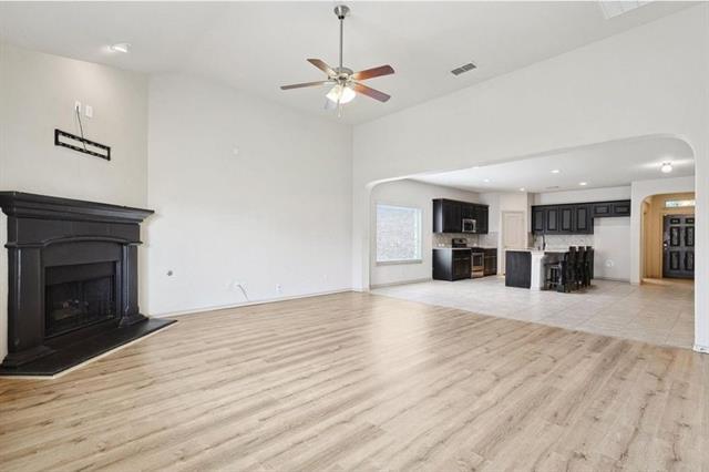 Building Photo - 15628 Carlton Oaks Dr