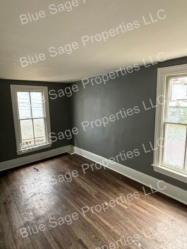 Foto del edificio - Brand New 4 Bedroom 1.5 Bath House in Pottstown!