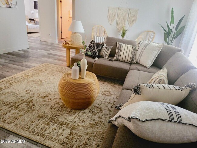 Foto del edificio - 9654 N 94th Ave