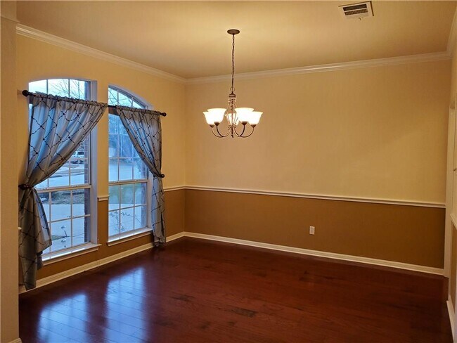 Building Photo - 4310 Reynosa Dr