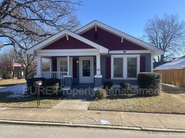 Building Photo - 1219 Randolph Ave