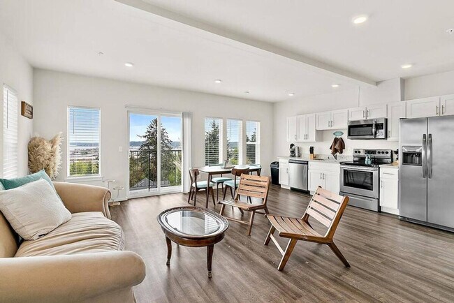 Foto del edificio - 704 E Wright Ave