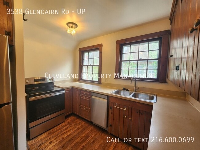 Foto del edificio - 3538 Glencairn Rd