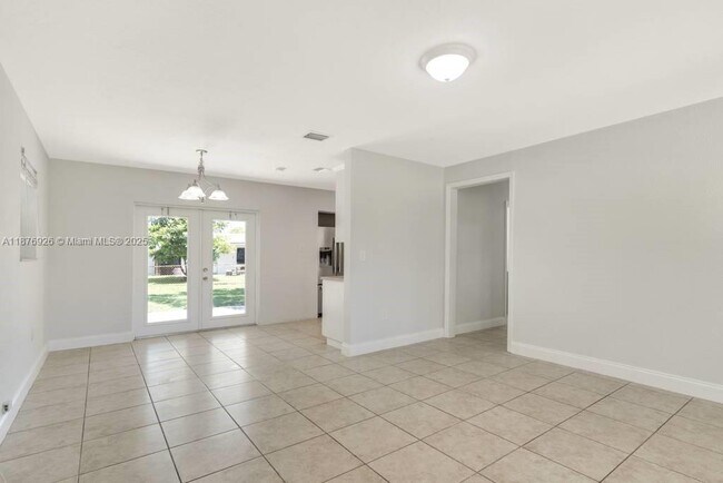 Foto del edificio - 1101 N 71st Terrace