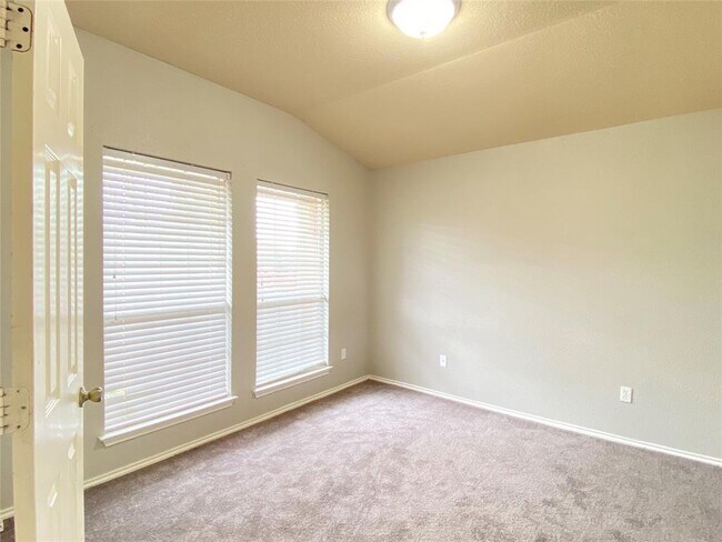 Foto del edificio - 321 Altamont St