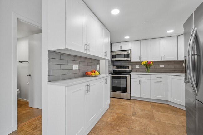 Foto del edificio - 425 W Grant Pl