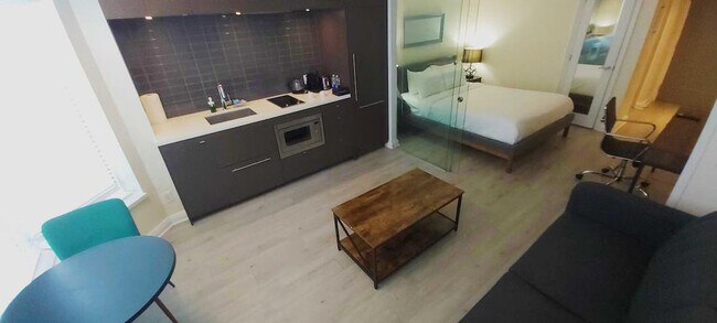 Photo du bâtiment - 55 Avenue Rd