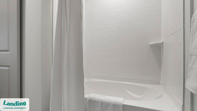 Foto del edificio - 2995 Railside Lp