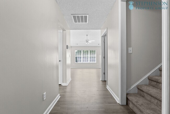 Foto del edificio - 128 Pennbrook Ln