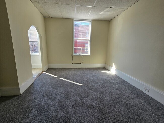 Foto del edificio - 637 N 16th St