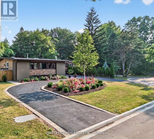 Photo du bâtiment - 9 Tadcaster Pl