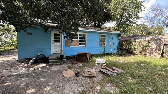 Building Photo - 5131 Osborne Ave