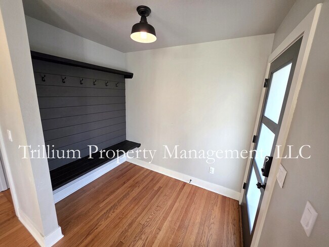 Foto del edificio - 7020 NE 17th Ave