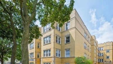 Building Photo - 4414 N St Louis Ave