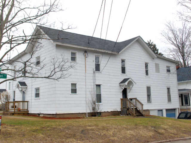 Primary Photo - 26 Sergeant St