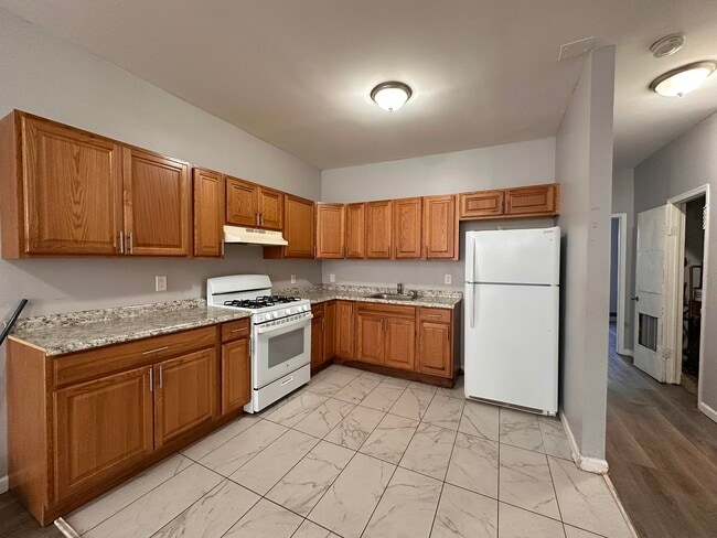 Foto del edificio - 286 MARTIN LUTHER KING JR Dr