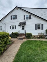 Building Photo - 630 Tulip Ave