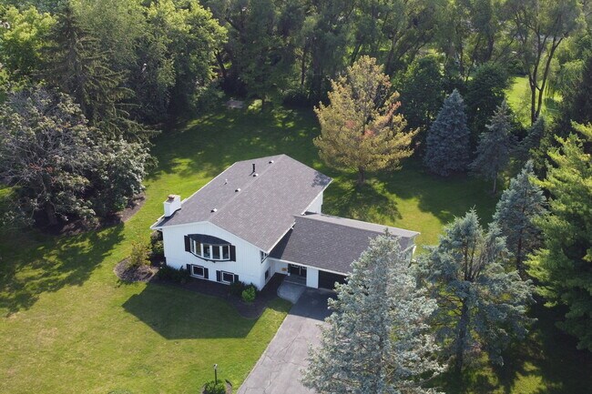 Foto del edificio - 31340 Liberty Rd