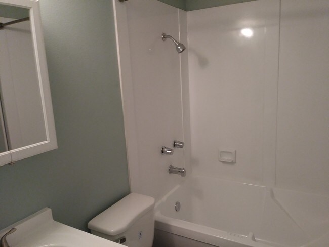 Building Photo - 45275 Sunset Ln