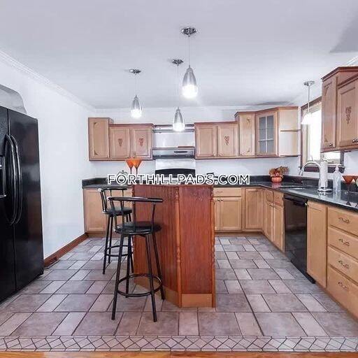 Building Photo - 35 Fort Ave