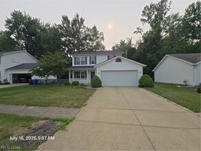 Building Photo - 6400 Monroe Ln