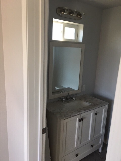 Building Photo - 319 Thoma St. Unit A Reno, NV 89502