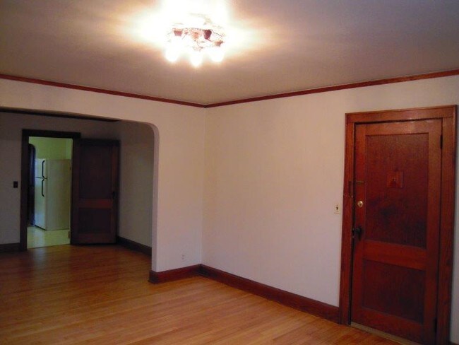 Foto del edificio - 416 W Doty St