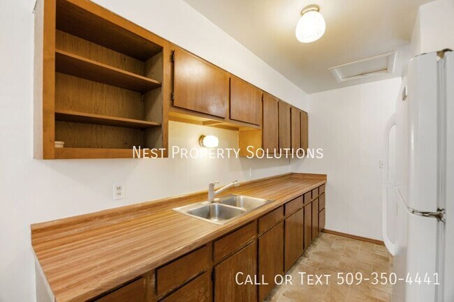 Foto del edificio - 1225 Arlington Dr