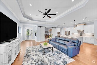 Building Photo - 13725 Magnolia Isle Dr