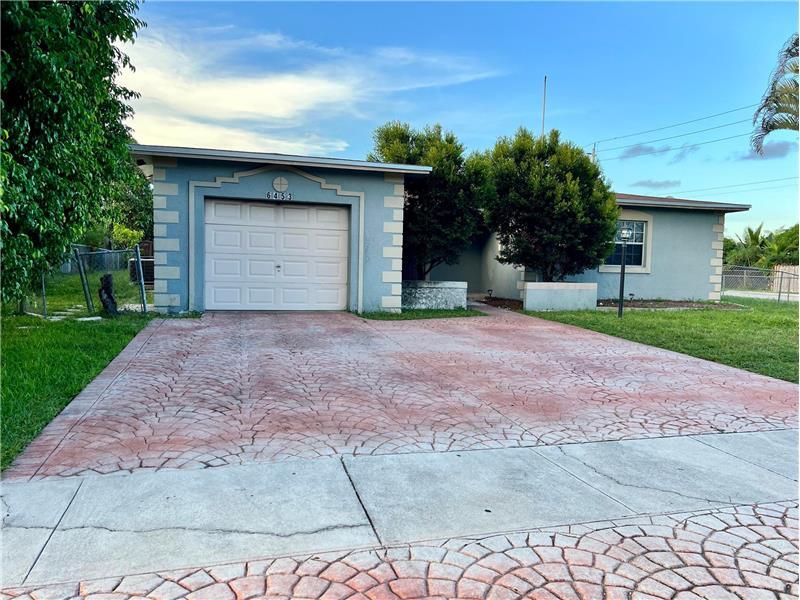 6453 SW 10th Ct, North Lauderdale, FL 33068 Condo for Rent in North