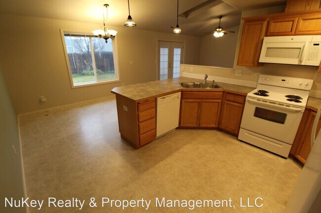 Foto del edificio - 3 br, 2 bath House - 9621 W. Spencer Ct.