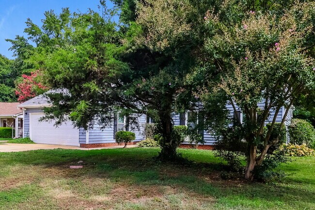 Foto del edificio - 5422 Doverstone Ct