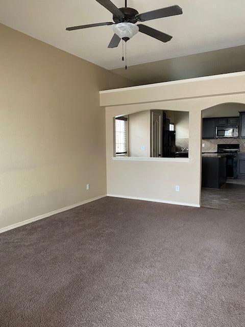 Building Photo - 13162 Saker Dr