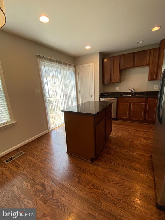 Building Photo - 3067 Chinkapin Oak Ln