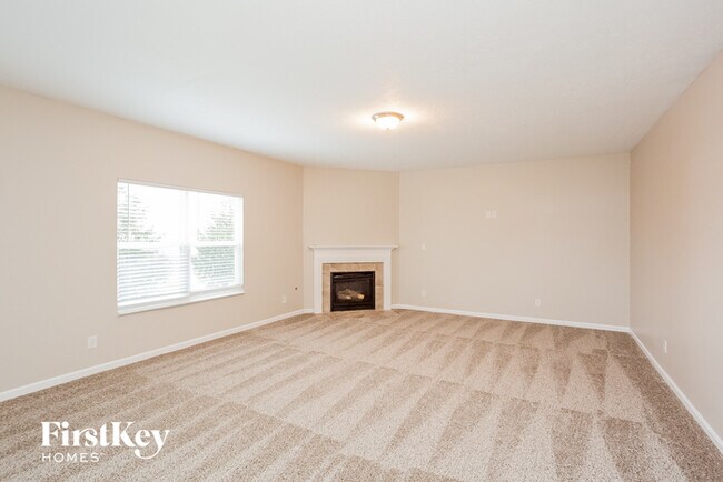 Building Photo - 970 Retford Dr