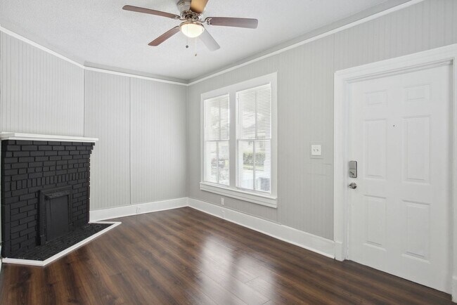 Foto del edificio - Large 2BR/1BA Ardsley Park Area Savannah H...