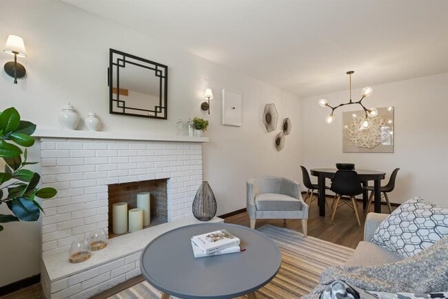 Photo du bâtiment - 1448 15th Av E