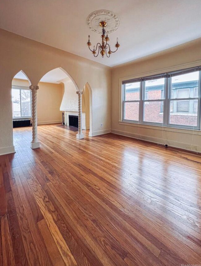 Foto del edificio - 1380 Somerset Ave