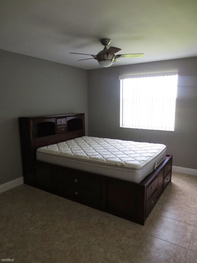 Foto del edificio - 2 br, 2 bath Condo - Lakeview Club 2871 105