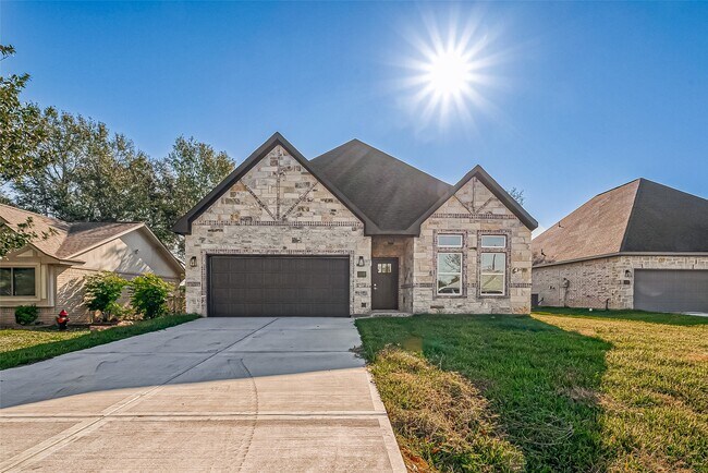 Building Photo - 3635 Needville Ave