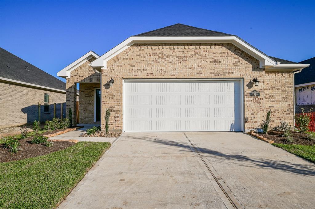 7919 Grandstand Pky, Fulshear, TX 77441 House Rental in Fulshear, TX